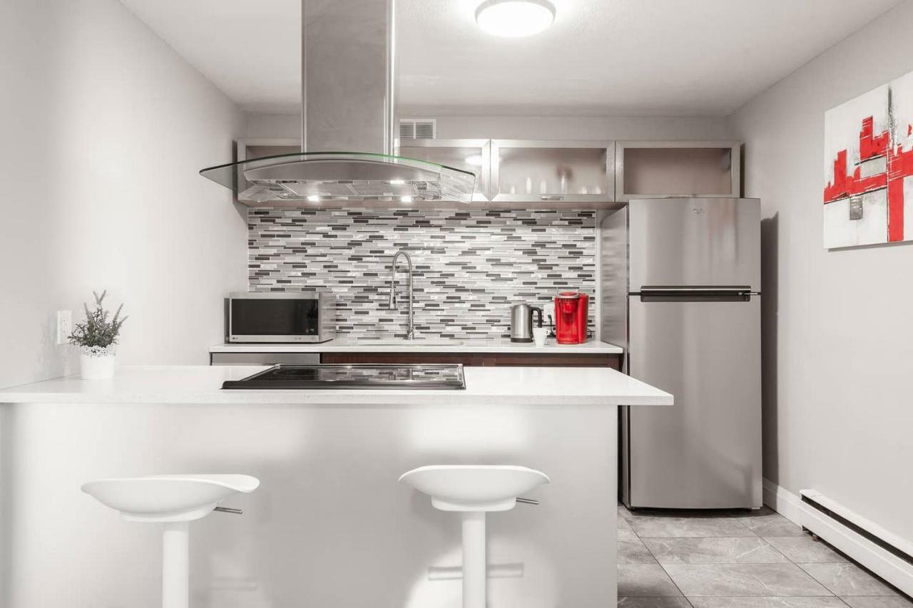 Entire 2 Bedroom Apartment Uptown Waterloo - E1 Eksteriør billede